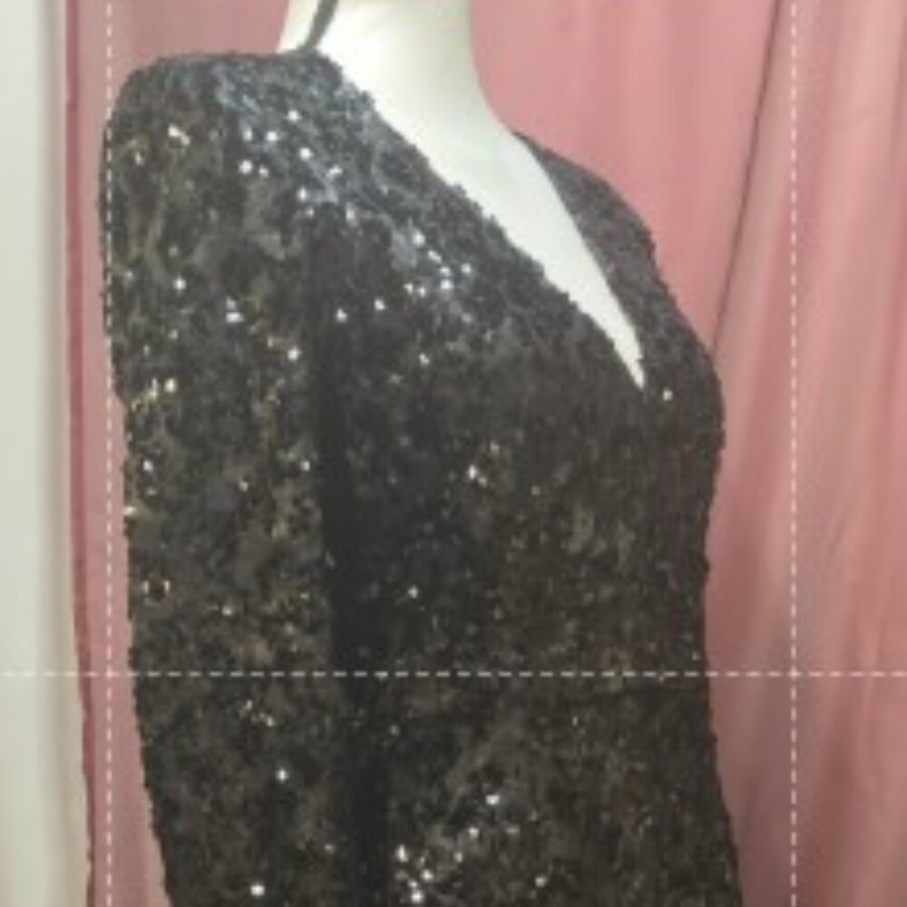 Elizabeth Plunge Midi Dress, size Medium